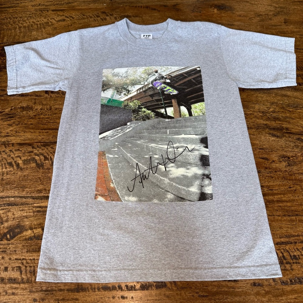 FTP Men’s Gray Skateboard Graphic Tee Size S